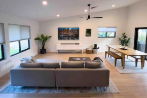 Stunning Modern Home in Hip Enclave near DT